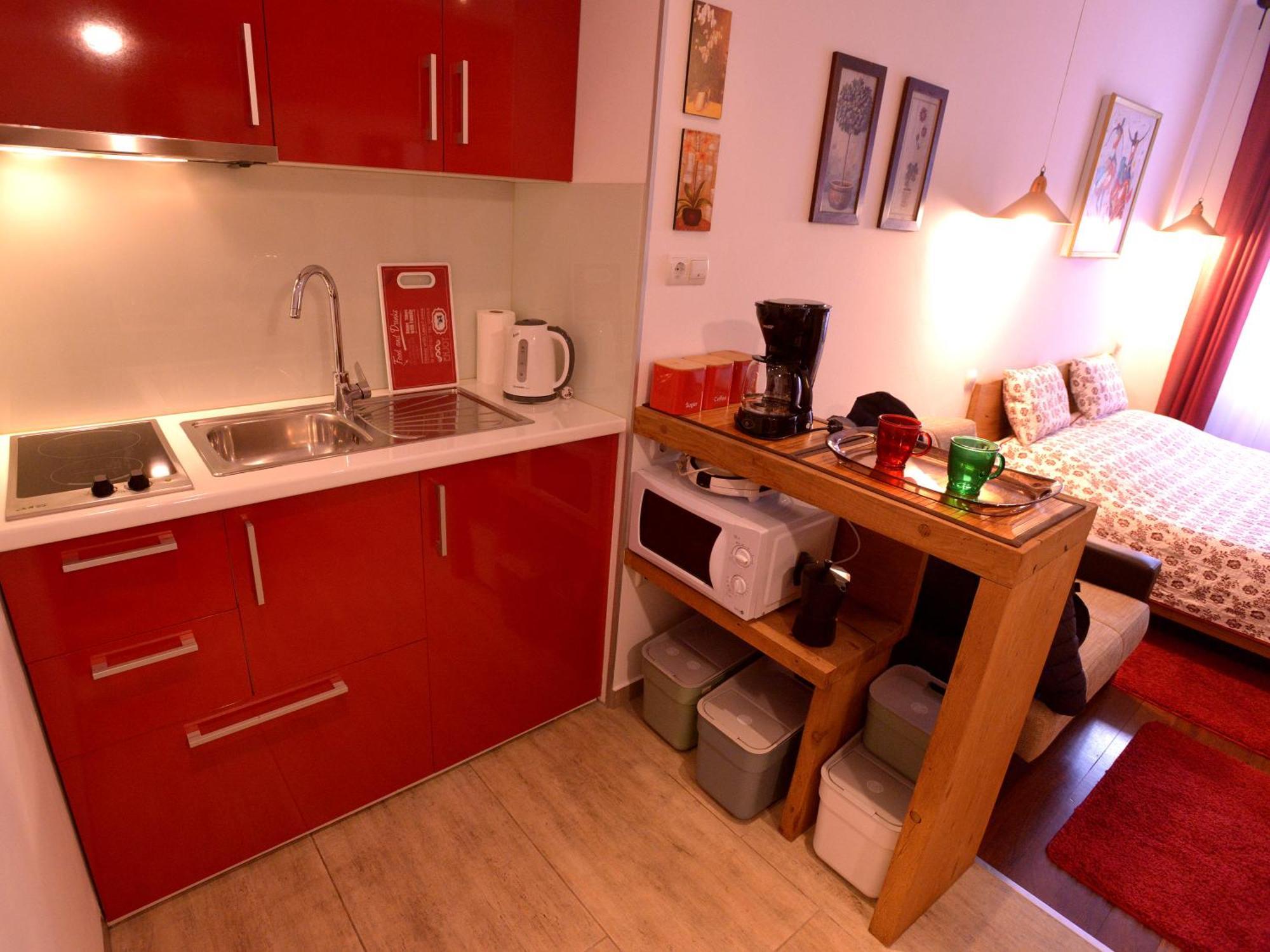 Apartments Antonella ซาเกร็บ ภายนอก รูปภาพ