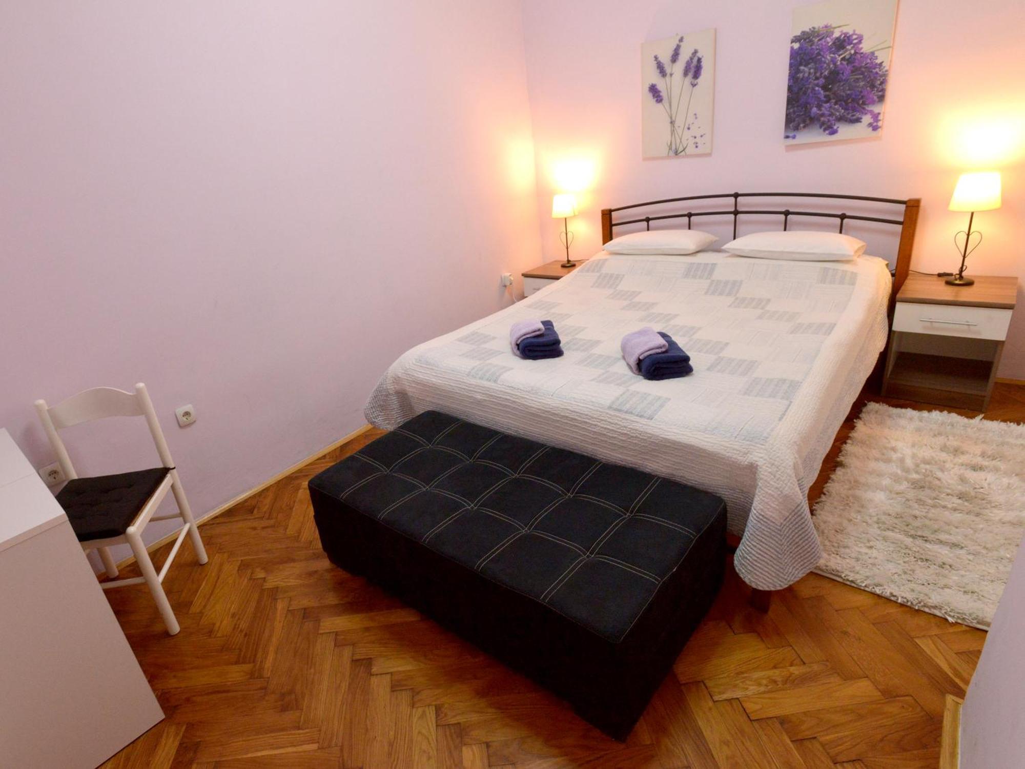 Apartments Antonella ซาเกร็บ ภายนอก รูปภาพ