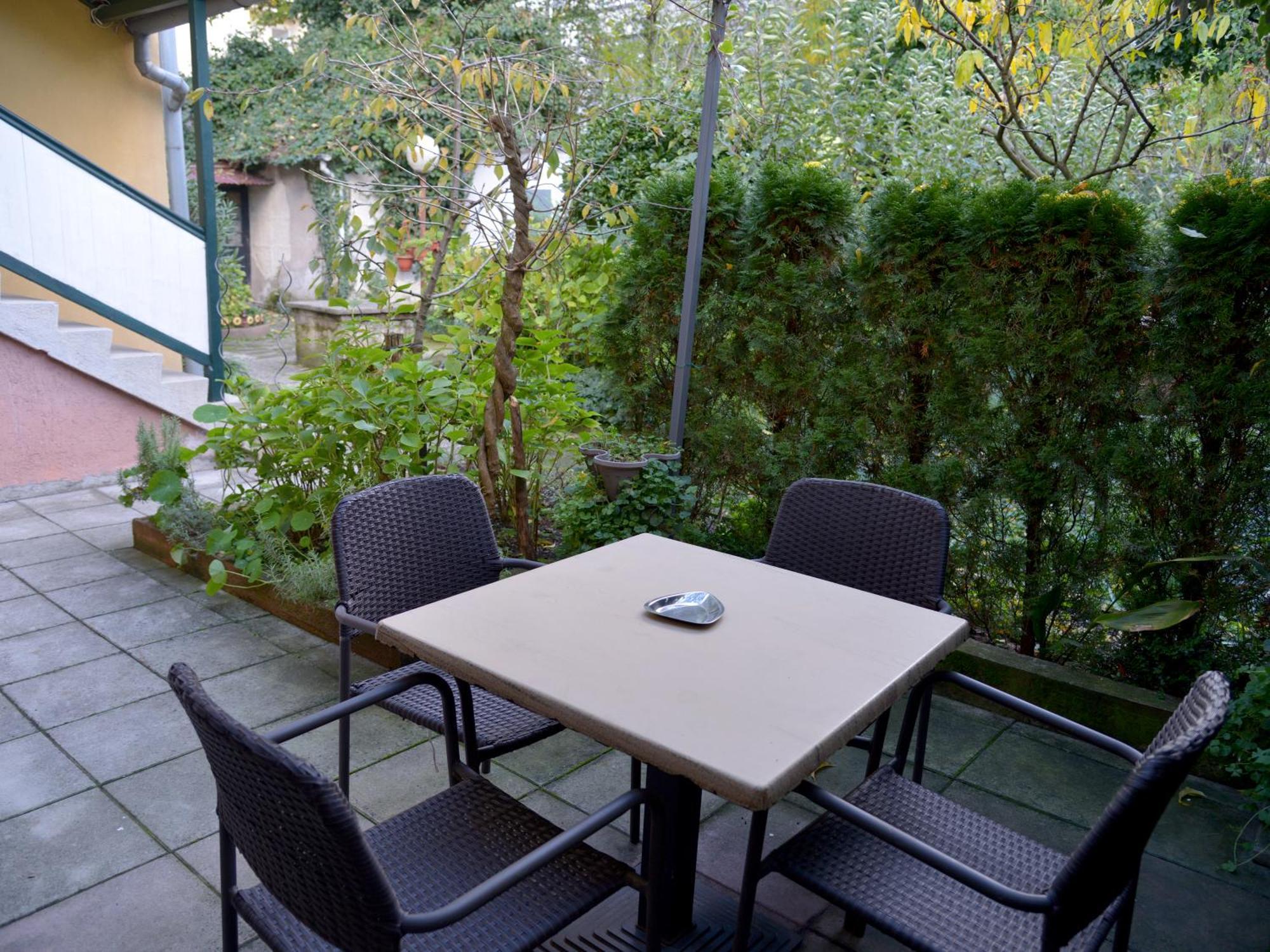 Apartments Antonella ซาเกร็บ ภายนอก รูปภาพ