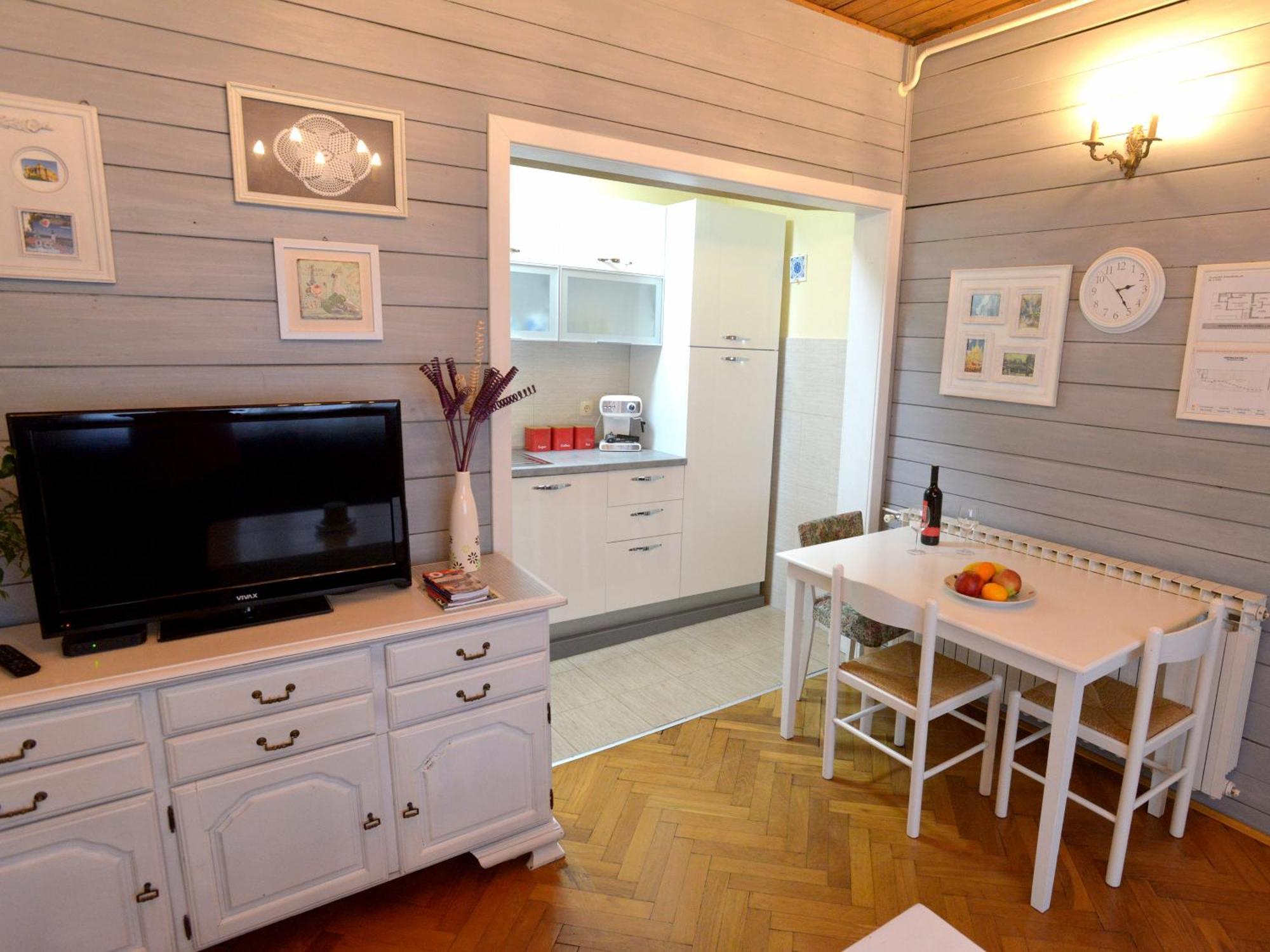 Apartments Antonella ซาเกร็บ ภายนอก รูปภาพ
